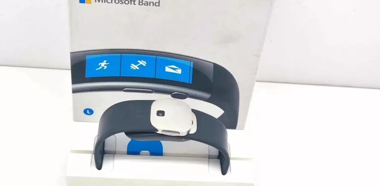 smartwatch-microsoft-band-2-large-plamki-na-wyswietlaczu-wojskowa-11-sj-siedlce