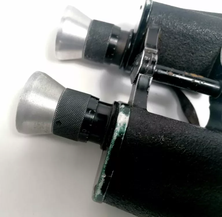 lornetka-wojskowa-6x30-model-no-name