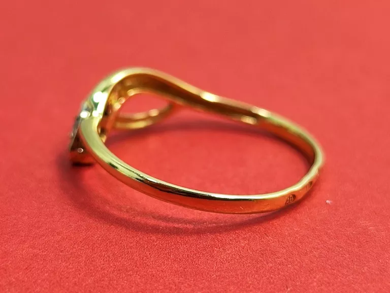 ZŁOTY PIERŚCIONEK ŻMIJKA CYRKONIE PR.585 R.22(19,8MM) W:2,06G