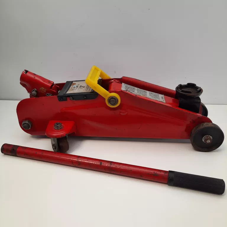 podnosnik-samochodowy-hydrauliczny-2t-dluga-5-koscierzyna