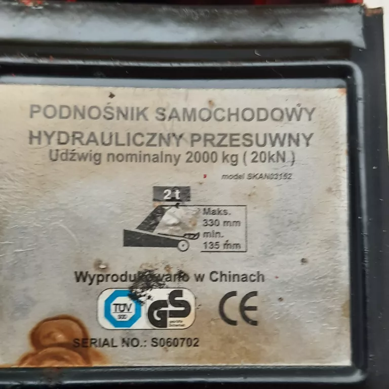 podnosnik-samochodowy-hydrauliczny-2t-udzwig-200000