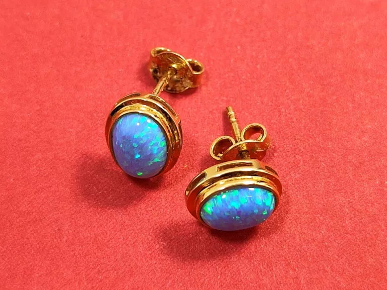 zlote-kolczyki-opal-australijski-pr585-stan-uzywany