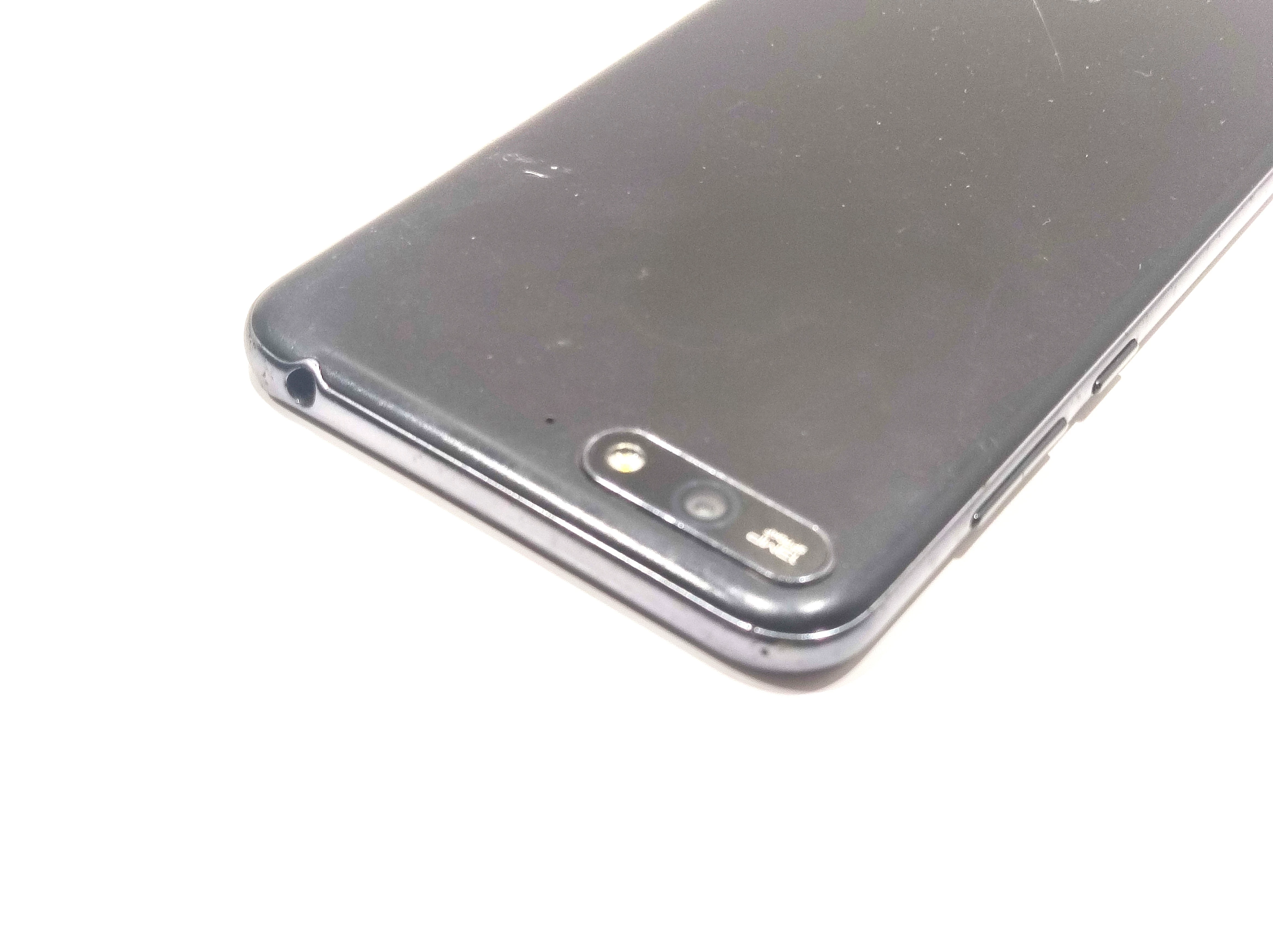 telefon-huawei-y6-2018-kolor-czarny