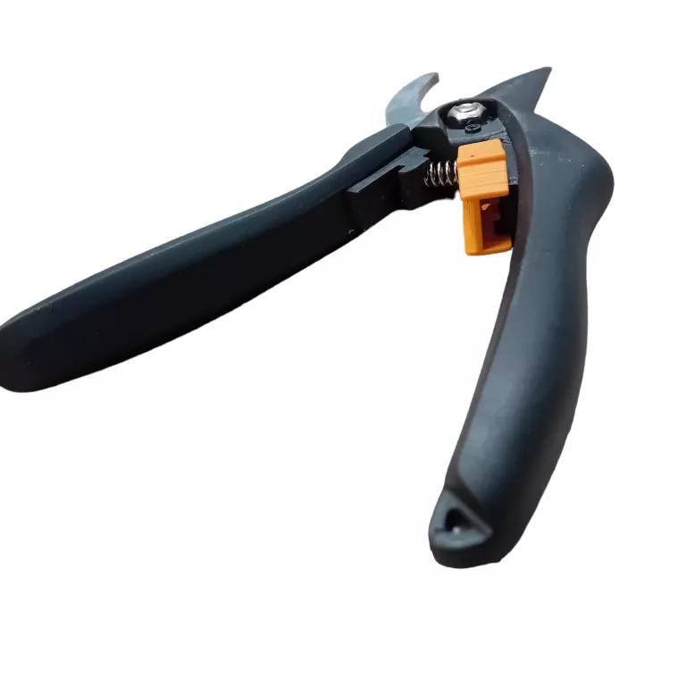 SUPER STAN!!! SEKATOR FISKARS SINCE 1649
