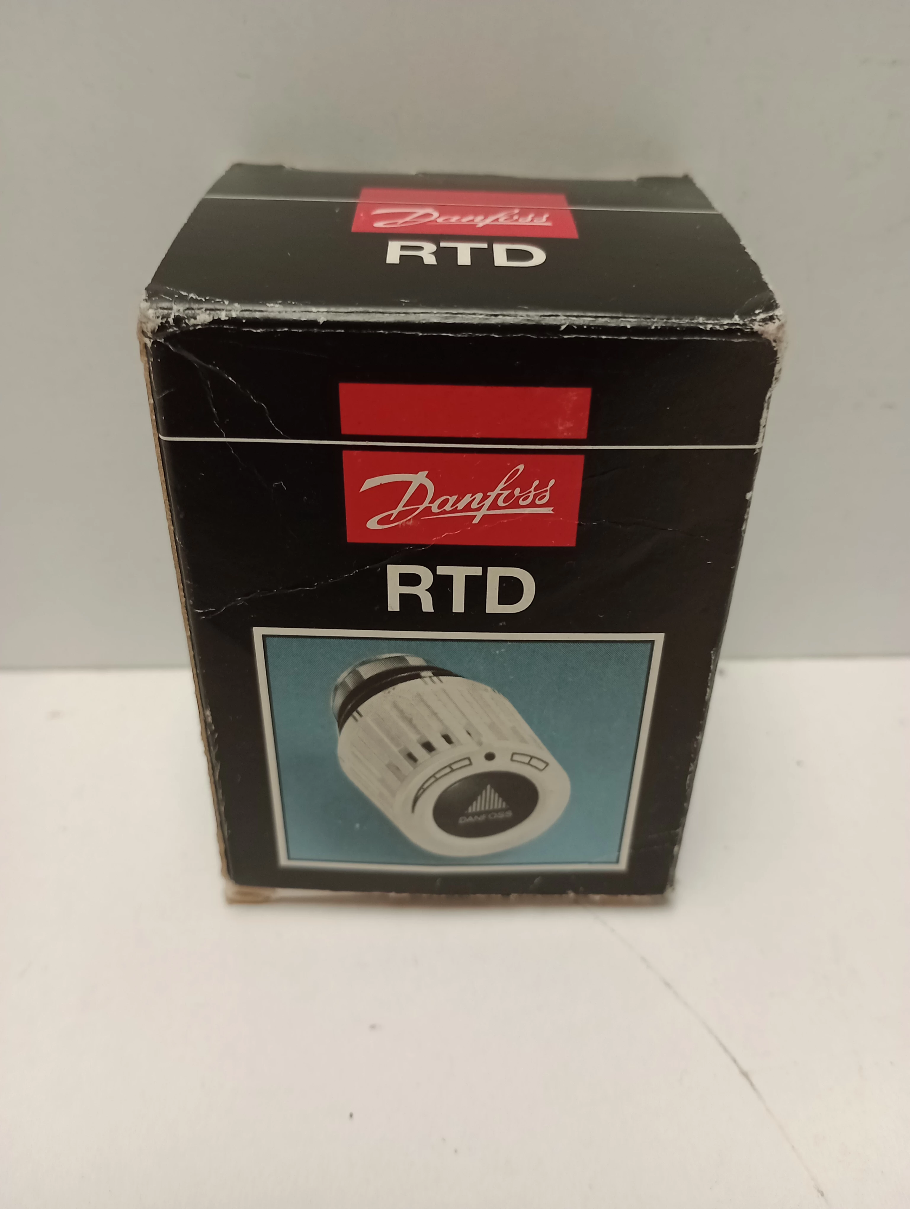 glowica-termostatyczna-danfoss-rtd-3100-013l3100-stan-uzywany