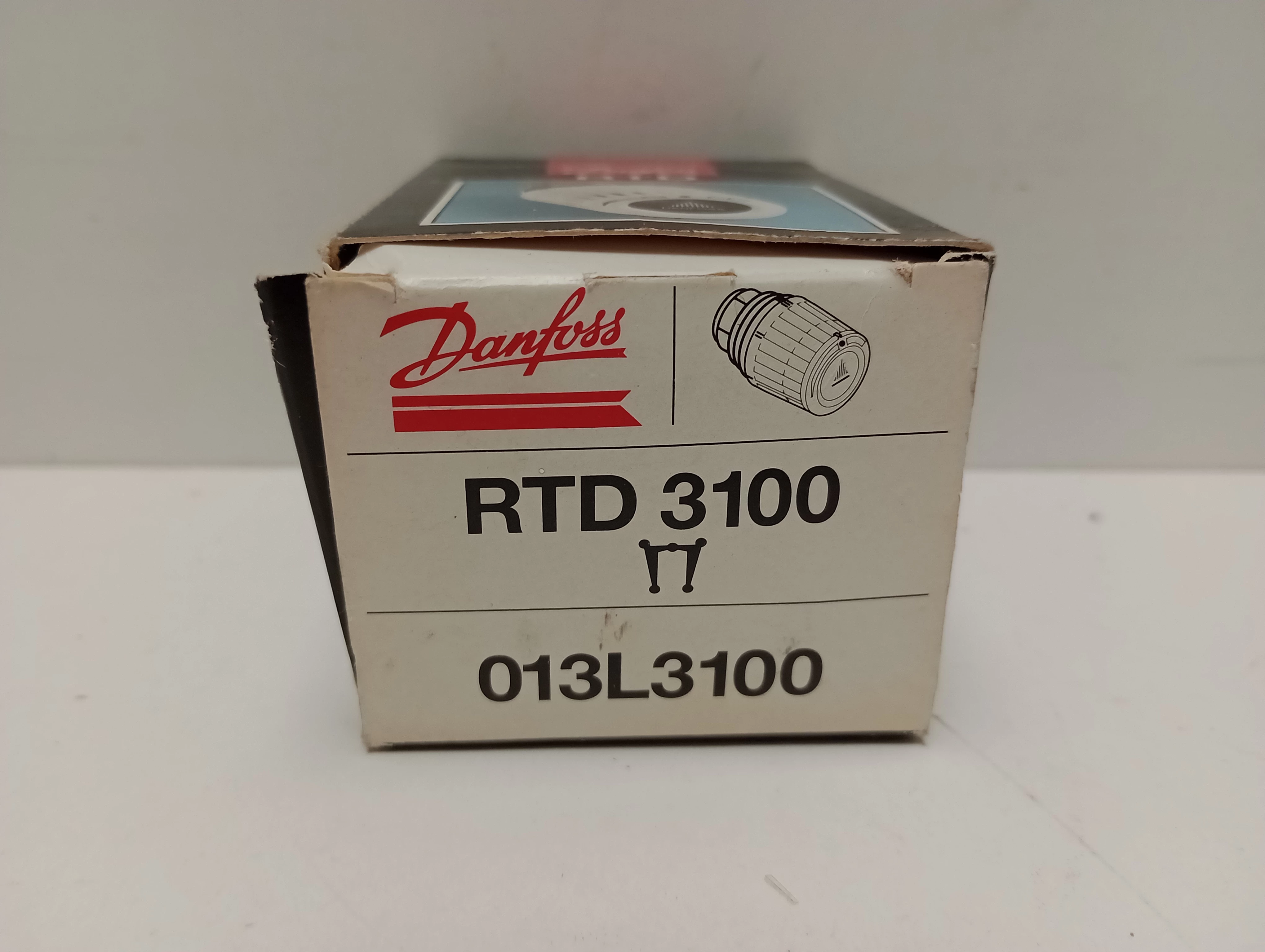 glowica-termostatyczna-danfoss-rtd-3100-013l3100-rodzaj-glowica