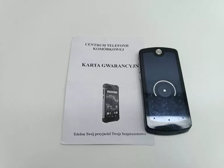 TELEFON MOTOROLA E8