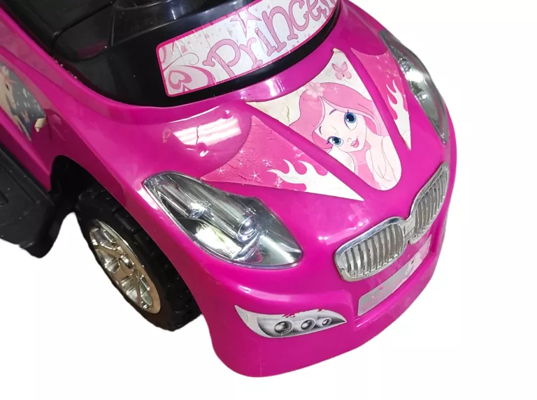 samochodzik-biegowy-dla-dzieci-rozowy-kolor-rozowy