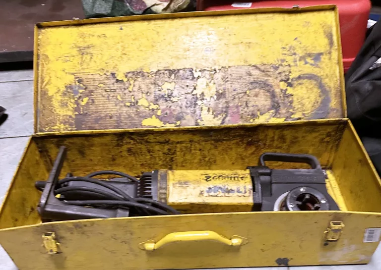 rems-amigo-2-walizka-stan-uzywany