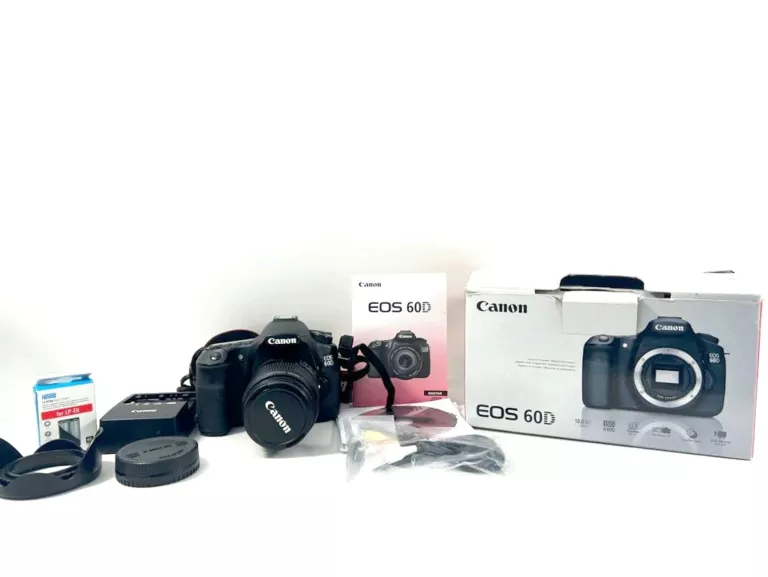 APARAT CANON EOS 60D + OBIEKTYW KOMPLET!