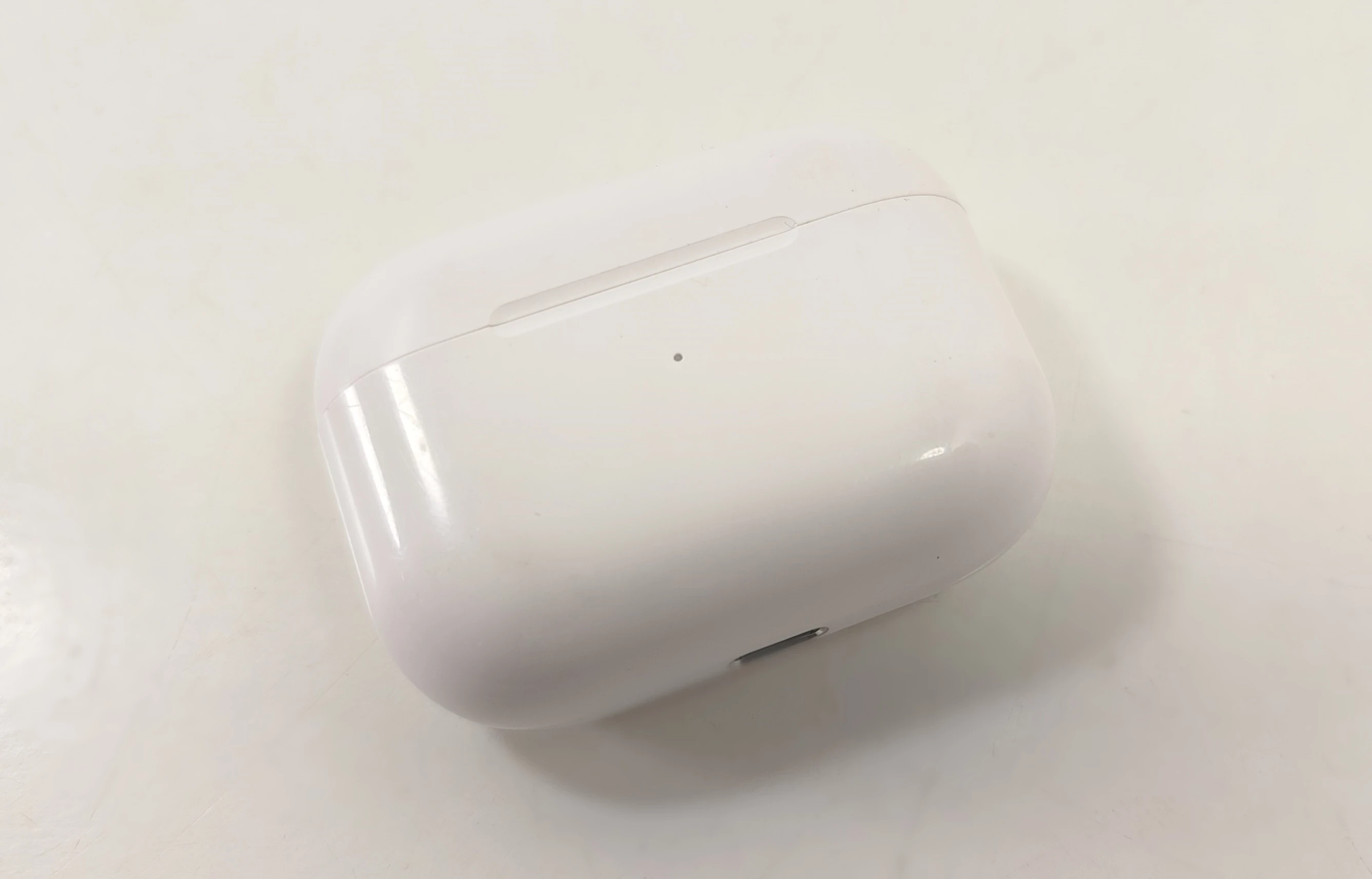 SŁUCHAWKI DOKANAŁOWE APPLE AIRPODS PRO MLWK3ZM/A Bezprzewodowe