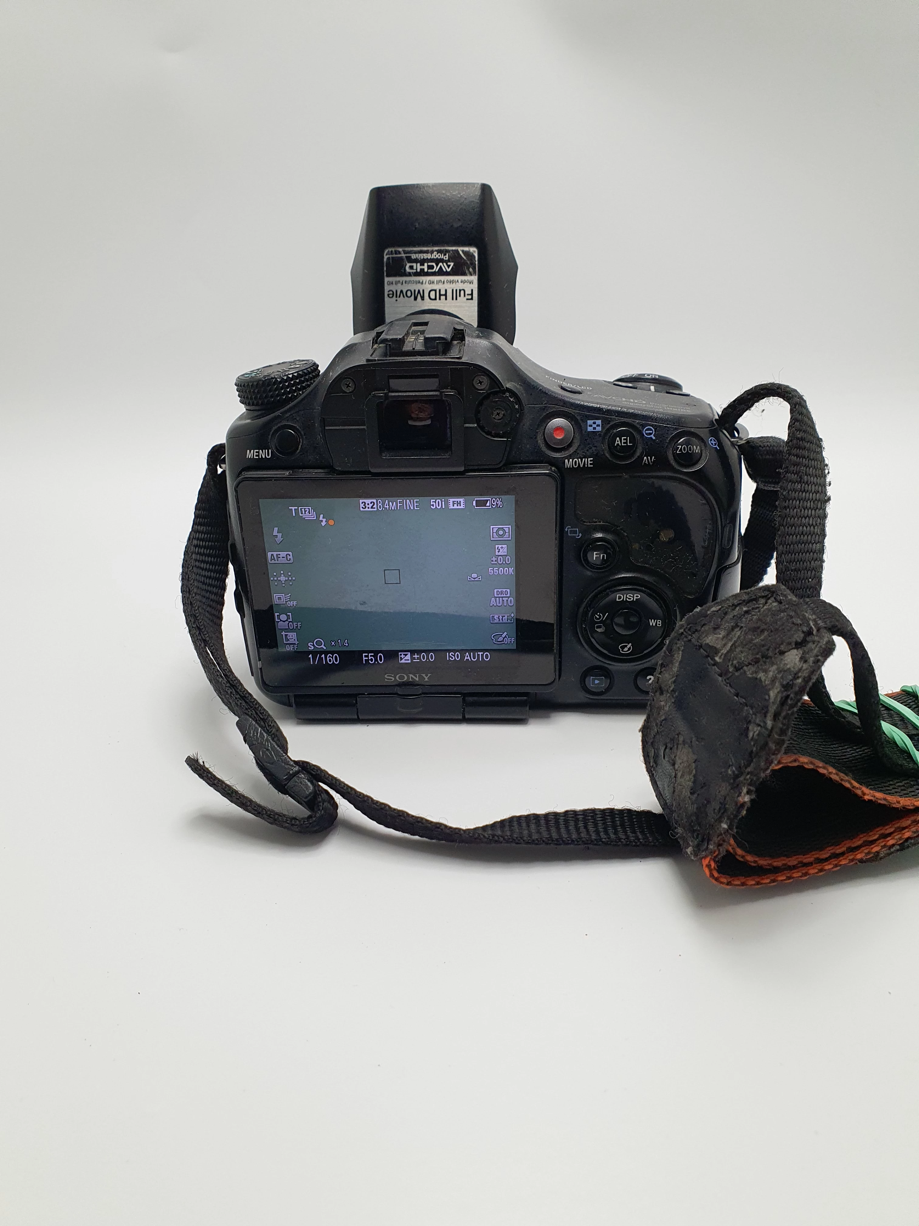 lustrzanka-sony-slt-a57obiektyw-75-300-kod-producenta-slt-a57y