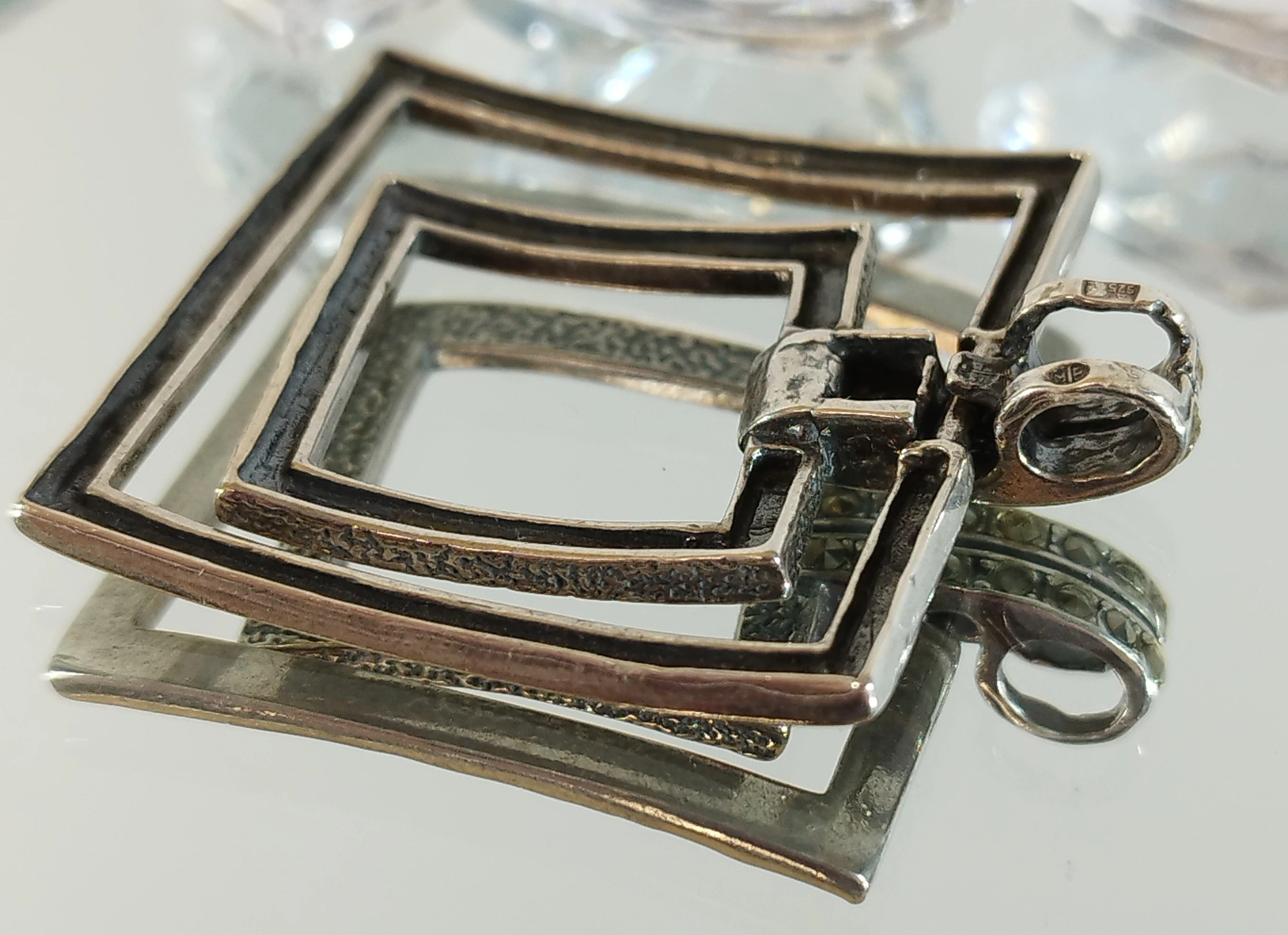 elegancka-srebrna-zawieszka-kwadrat-928gr-925pr-rodzaj-2205-2
