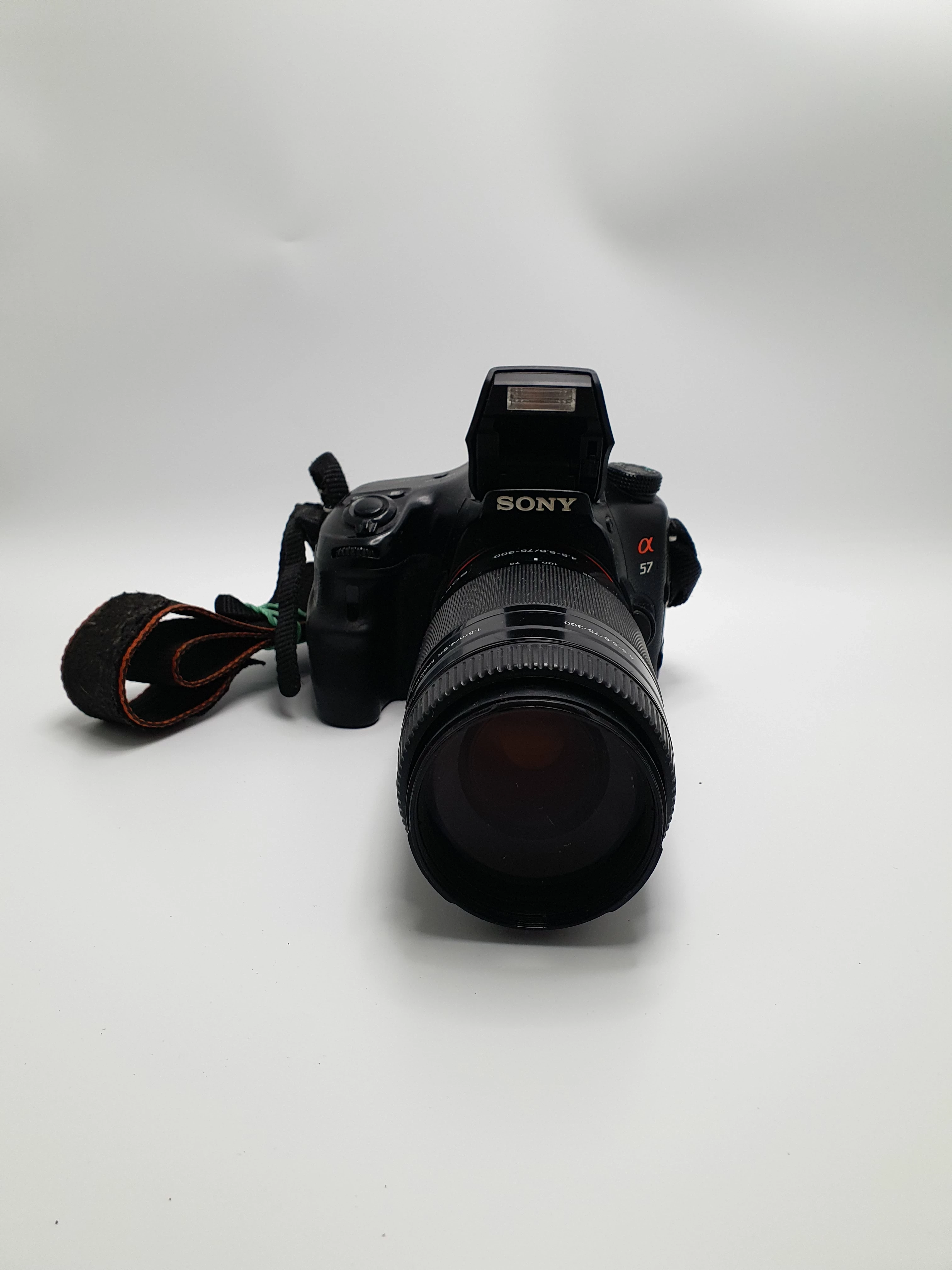 lustrzanka-sony-slt-a57obiektyw-75-300-jakosc-video-1080p