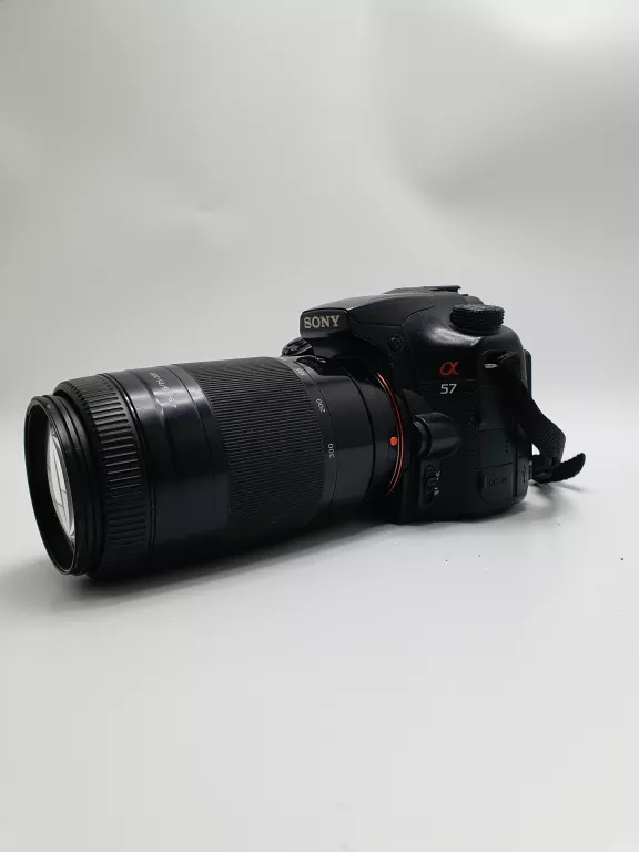 lustrzanka-sony-slt-a57obiektyw-75-300-marka-sony