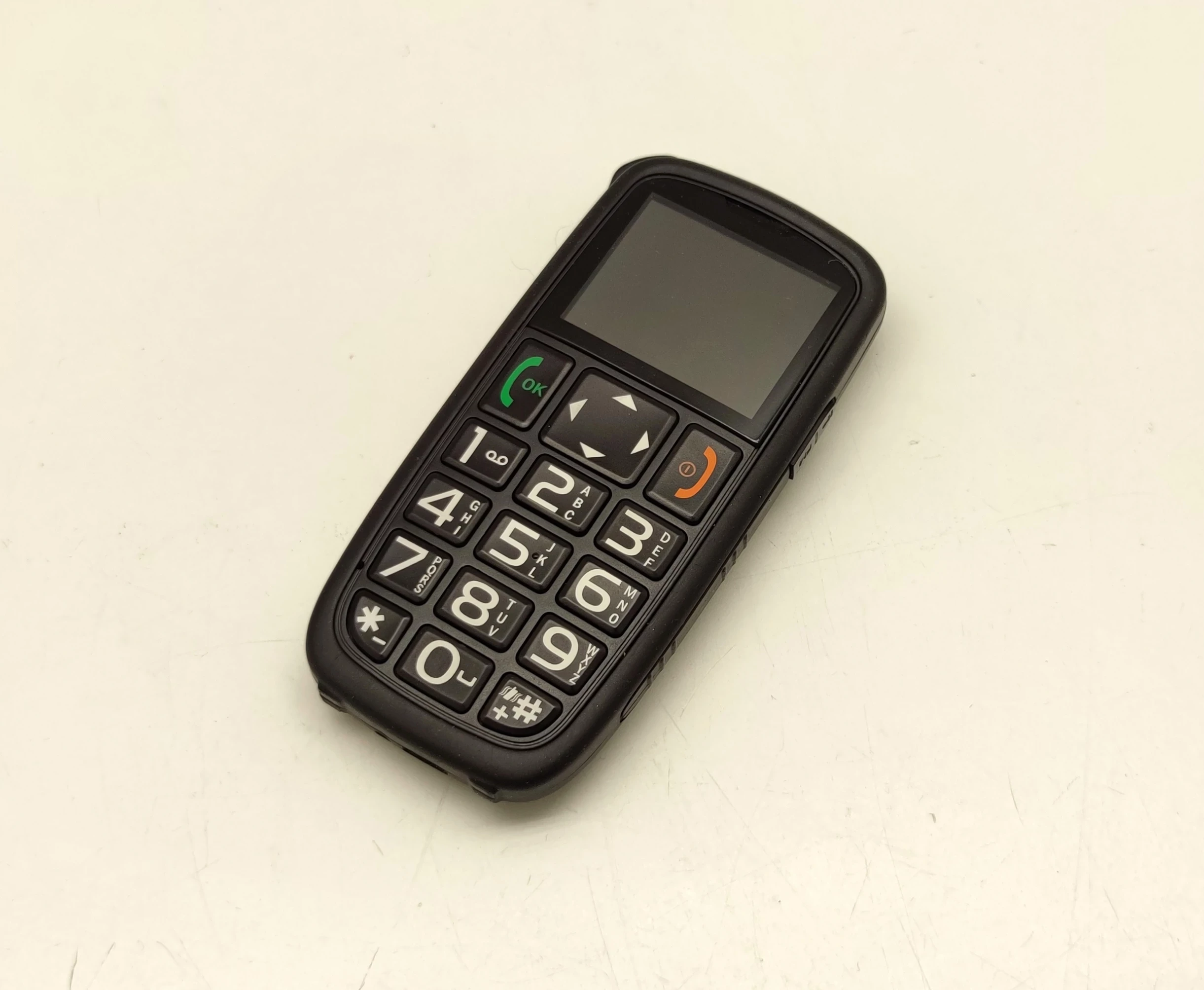 telefon-handy-fur-alle-deluxe-brak-polskiego-jezyka-stan-uzywany