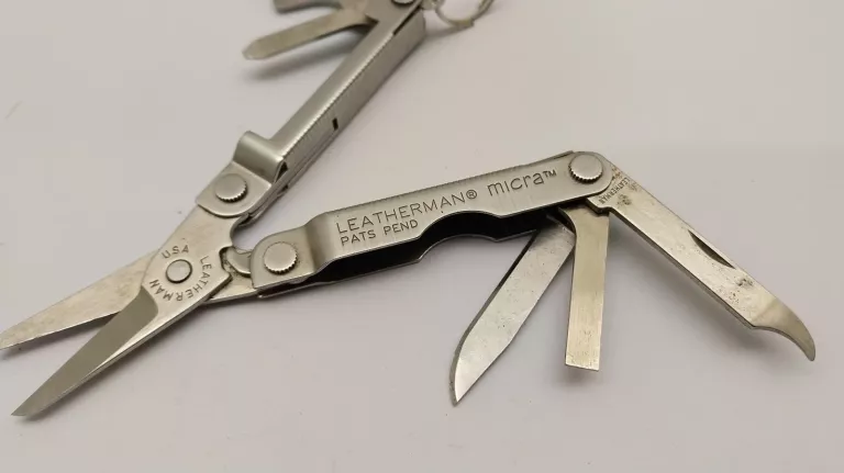 MULTITOOL LEATHERMAN MICRA + ETUI