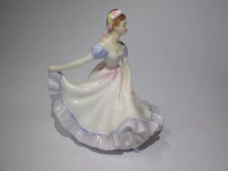 PORCELANOWA FIGURKA ROYAL DOULTON - NINETTE