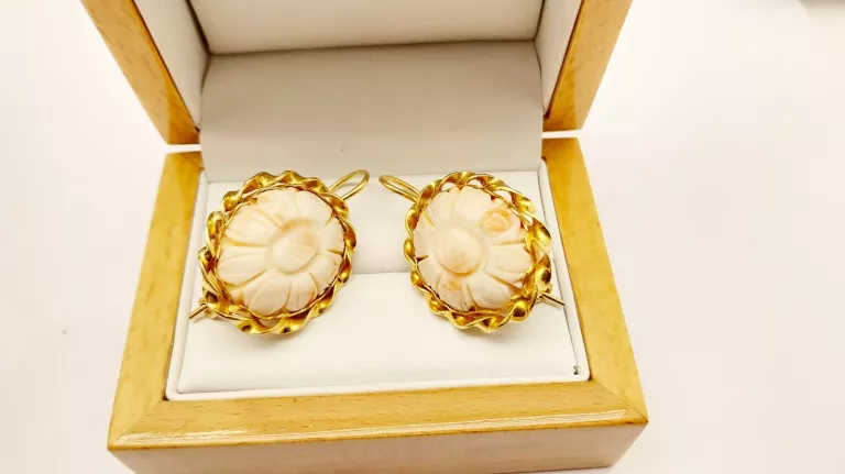 zlote-kolczyki-z-koralem-585-2244-g-daszynskiego-22-wroclaw-gracja