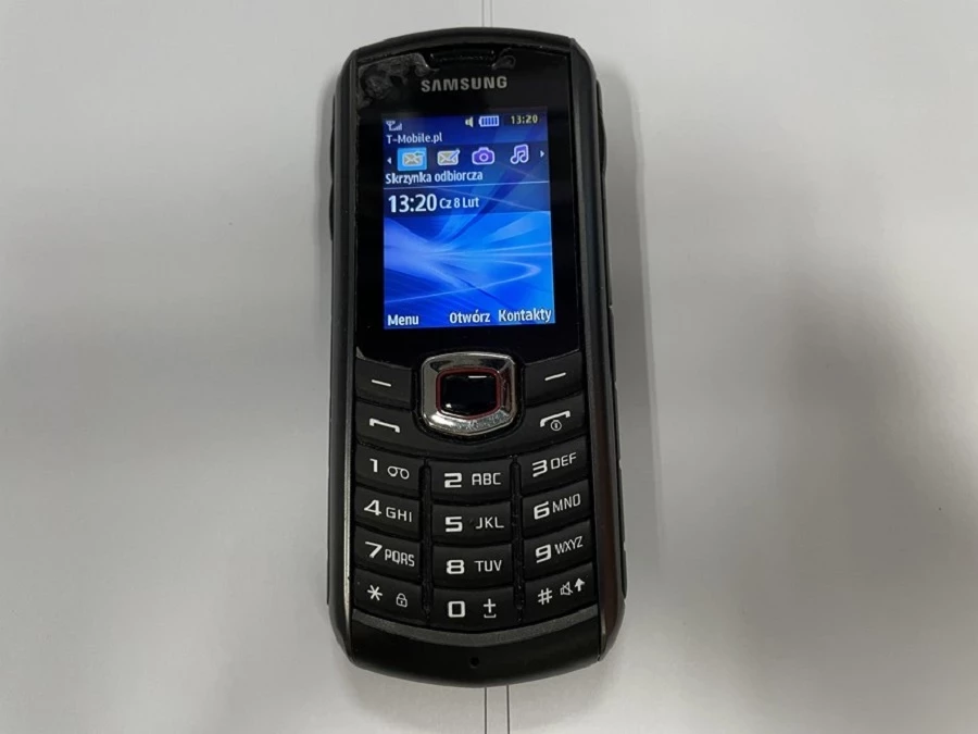 telefon-samsung-b2710-solid-zadbany-komplet-kod-producenta-gt-b2710ikaxeo