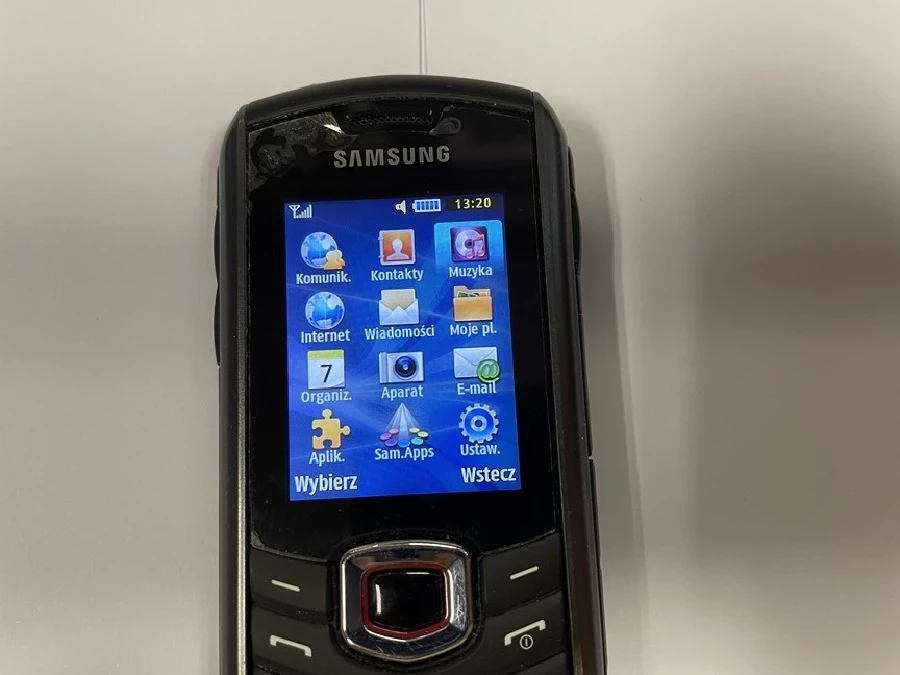 telefon-samsung-b2710-solid-zadbany-komplet-typ-telefon-komorkowy