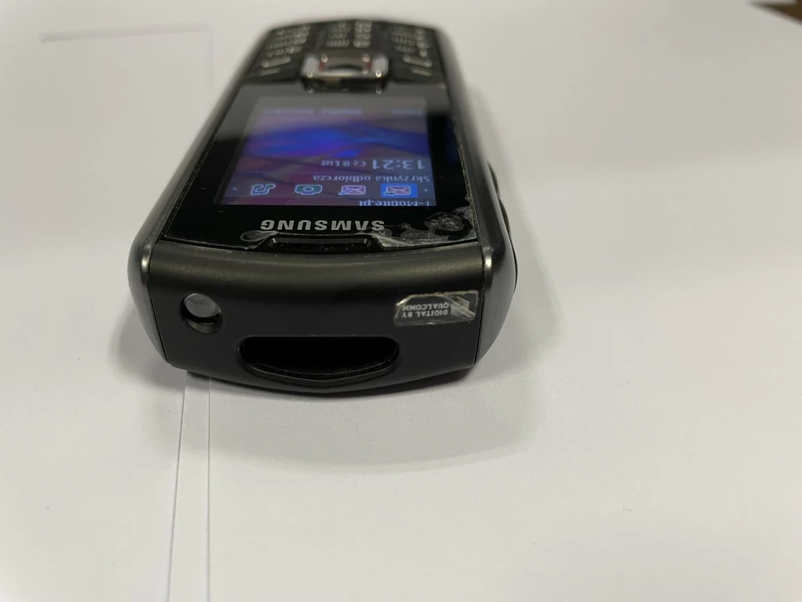 telefon-samsung-b2710-solid-zadbany-komplet-kolor-czarny