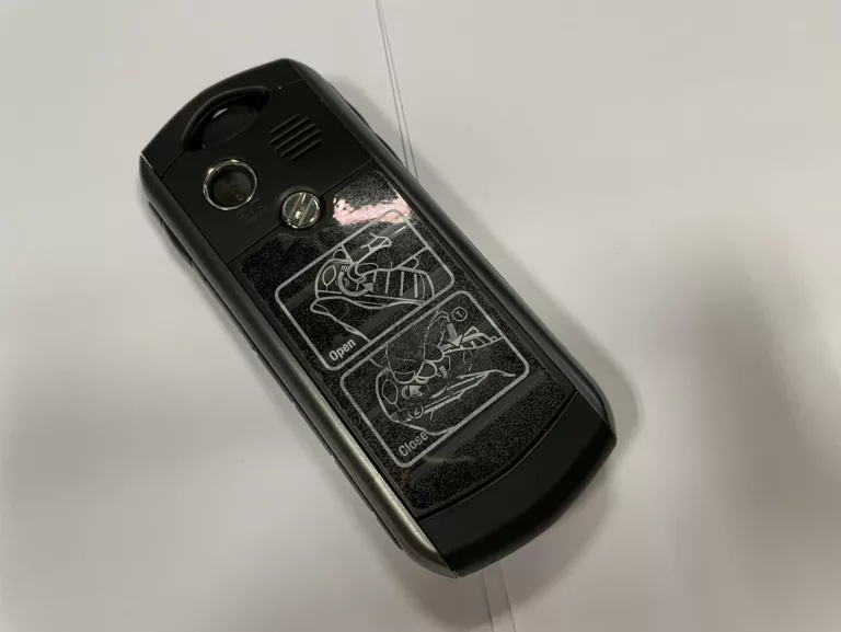 TELEFON SAMSUNG B2710 SOLID ZADBANY KOMPLET