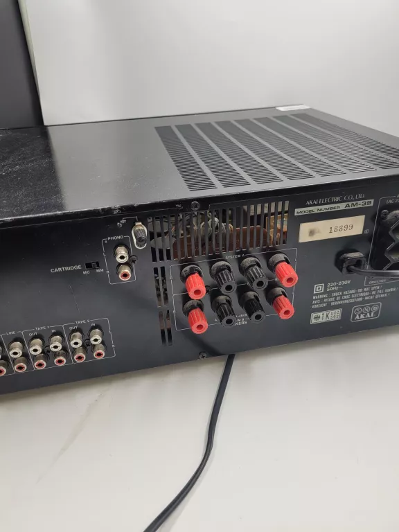 AKAI AM-39 MELODYJNY WYSOKI WZMACNIACZ STEREO