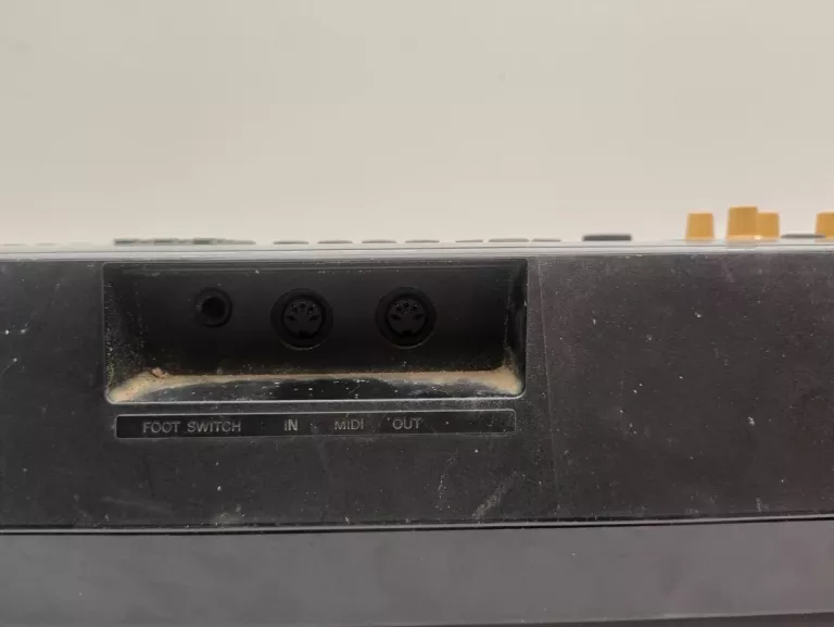 keyboard-yamaha-djx-psr-d1-zasilacz-bdb-stan-model-psr-f52