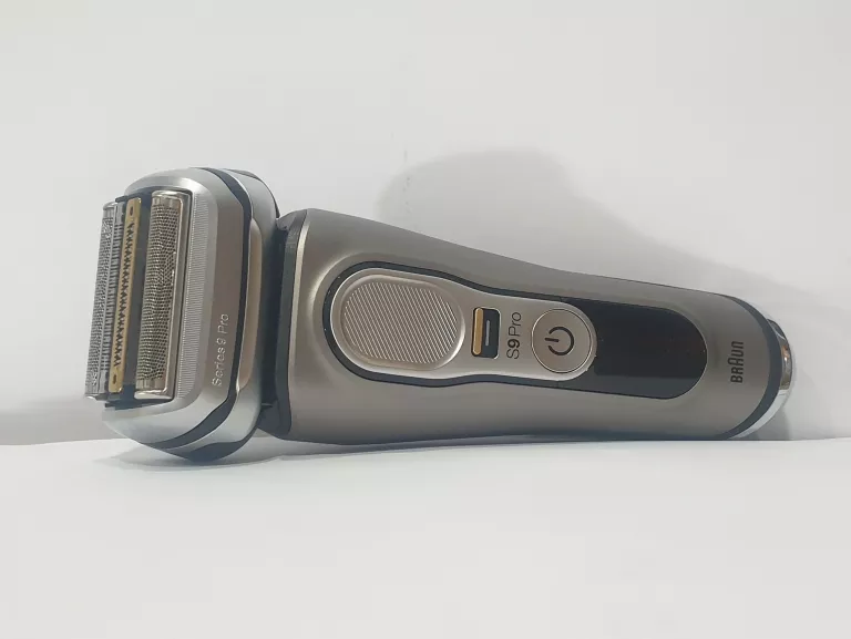 GOLARKA BRAUN SERIES 9 PRO 9465CC