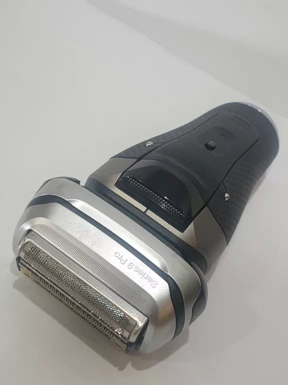 GOLARKA BRAUN SERIES 9 PRO 9465CC
