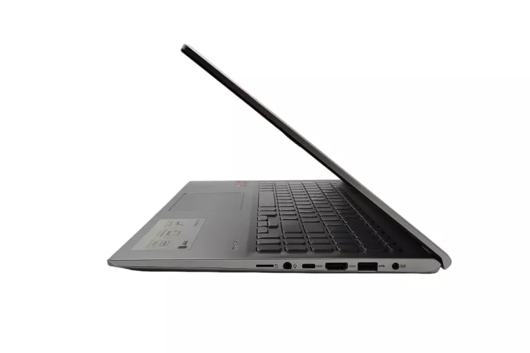 LAPTOP ASUS VIVOBOOK 15 X512DA 15.6" RYZEN 5 3500U 8/256SSD + POKROWIEC