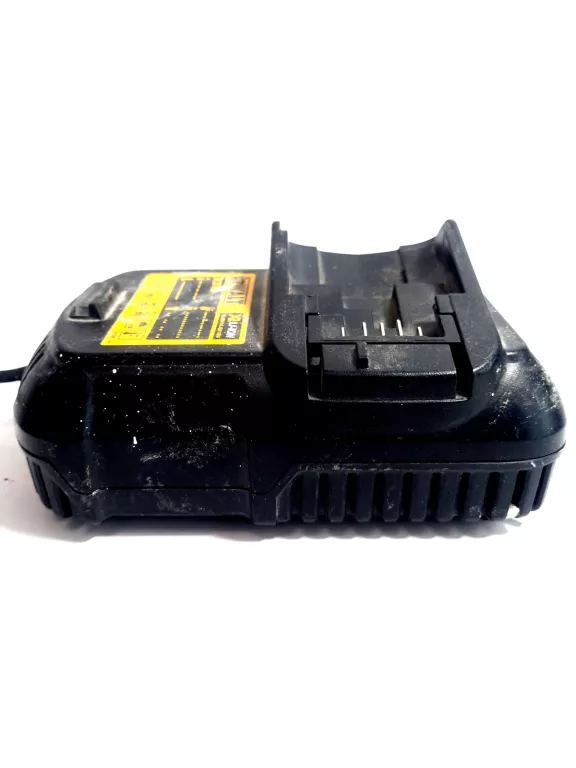 ŁADOWARKA AKUMULATORÓW XR DEWALT DCB105
