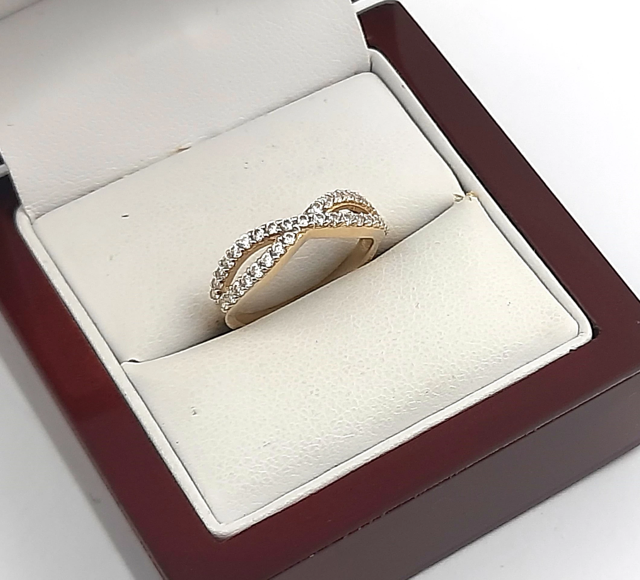 zloty-pierscionek-z-cyrkoniami-pr585-260g-r13-rozmiarsrednica-wew-mm-372-16