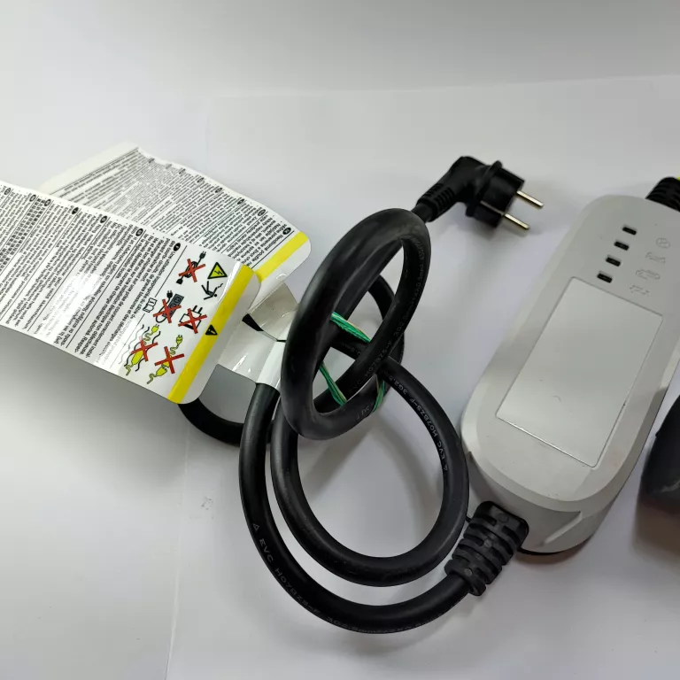 ŁADOWARKA KABEL 1EA971675AL DO SAMOCHODÓW ELEKTRYCZNYCH