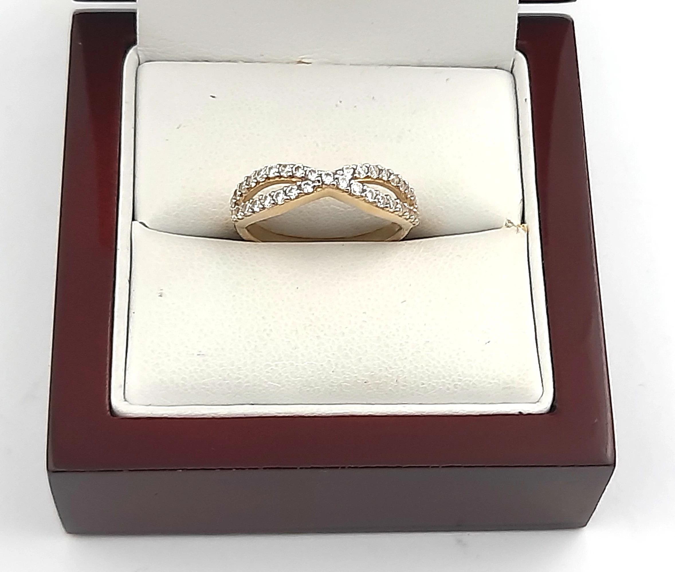 zloty-pierscionek-z-cyrkoniami-pr585-260g-r13-material-15835-2