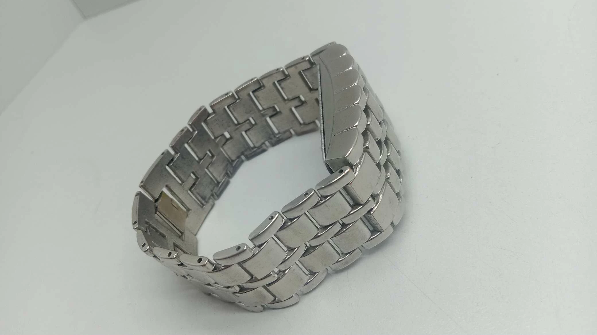 zegarek-srebrny-bransoleta-material-paska-129219-8