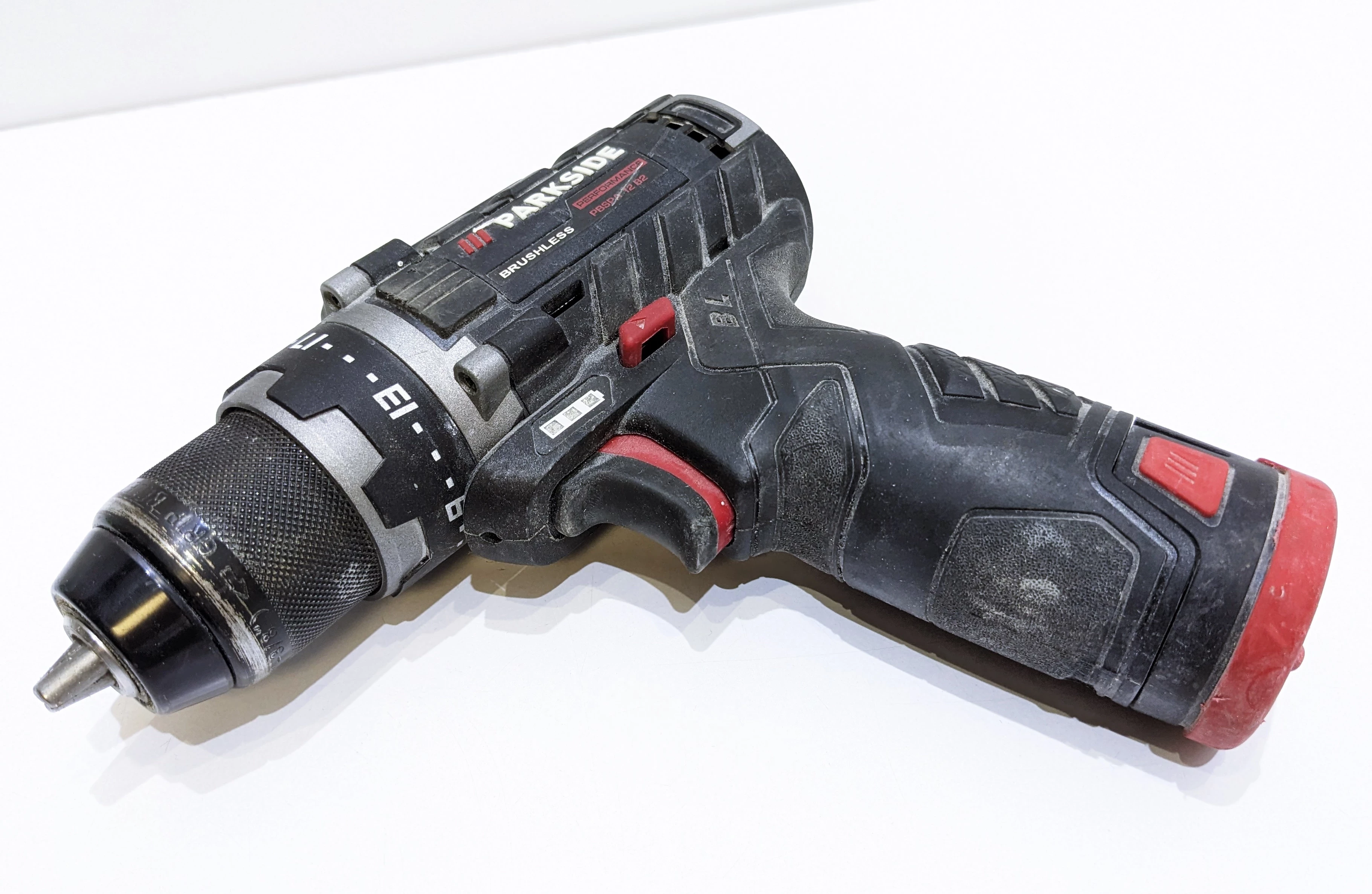 wiertarko-wkretarka-bezudarowa-parkside-performance-pbspa-12-b2-rodzaj-bezudarowa