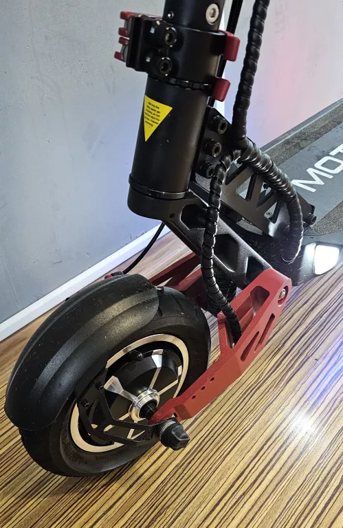 HULAJNOGA ELEKTRYCZNA MOTUS PRO 10 SPORT 2021 + ŁADOWARKA + FV!