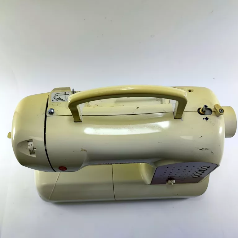 maszyna-do-szycia-singer-curvy-8763-product-id-30c1364c-c85a-4f6a-9362-a8aac551357a