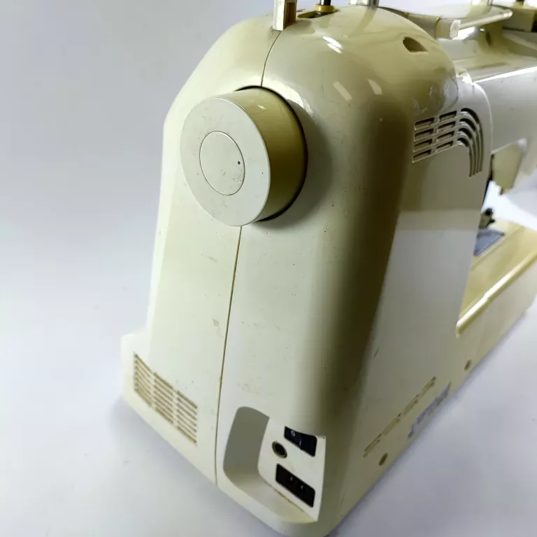 maszyna-do-szycia-singer-curvy-8763-stan-uzywany