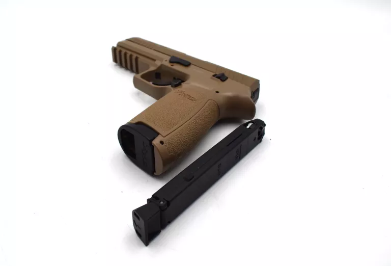 WIATRÓWKA SIG SAUER P320 4,5 MM