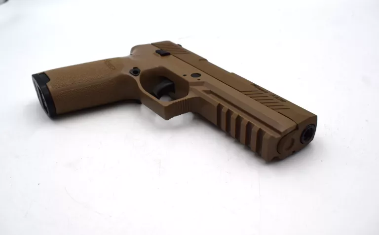 WIATRÓWKA SIG SAUER P320 4,5 MM