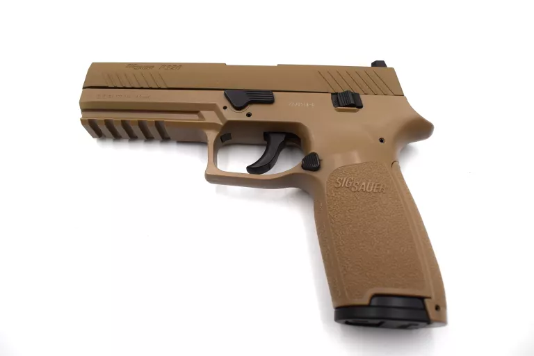 WIATRÓWKA SIG SAUER P320 4,5 MM