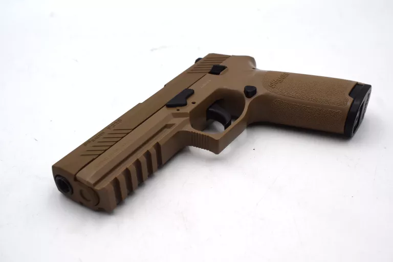 WIATRÓWKA SIG SAUER P320 4,5 MM