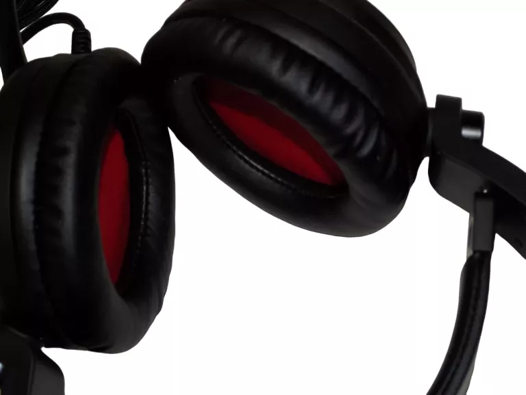 sluchawki-gamingowe-msi-ds502-led-nauszne-z-mikrofonem-gwr-kolor-czarny