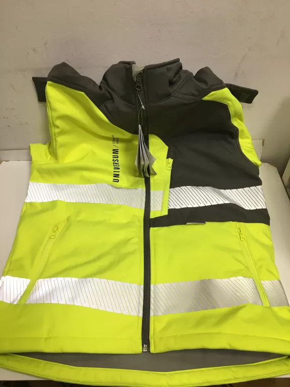 kurtka-softshell-ostrzegawcza-vizwell-vwjk267-rozm-stan-powystawowy