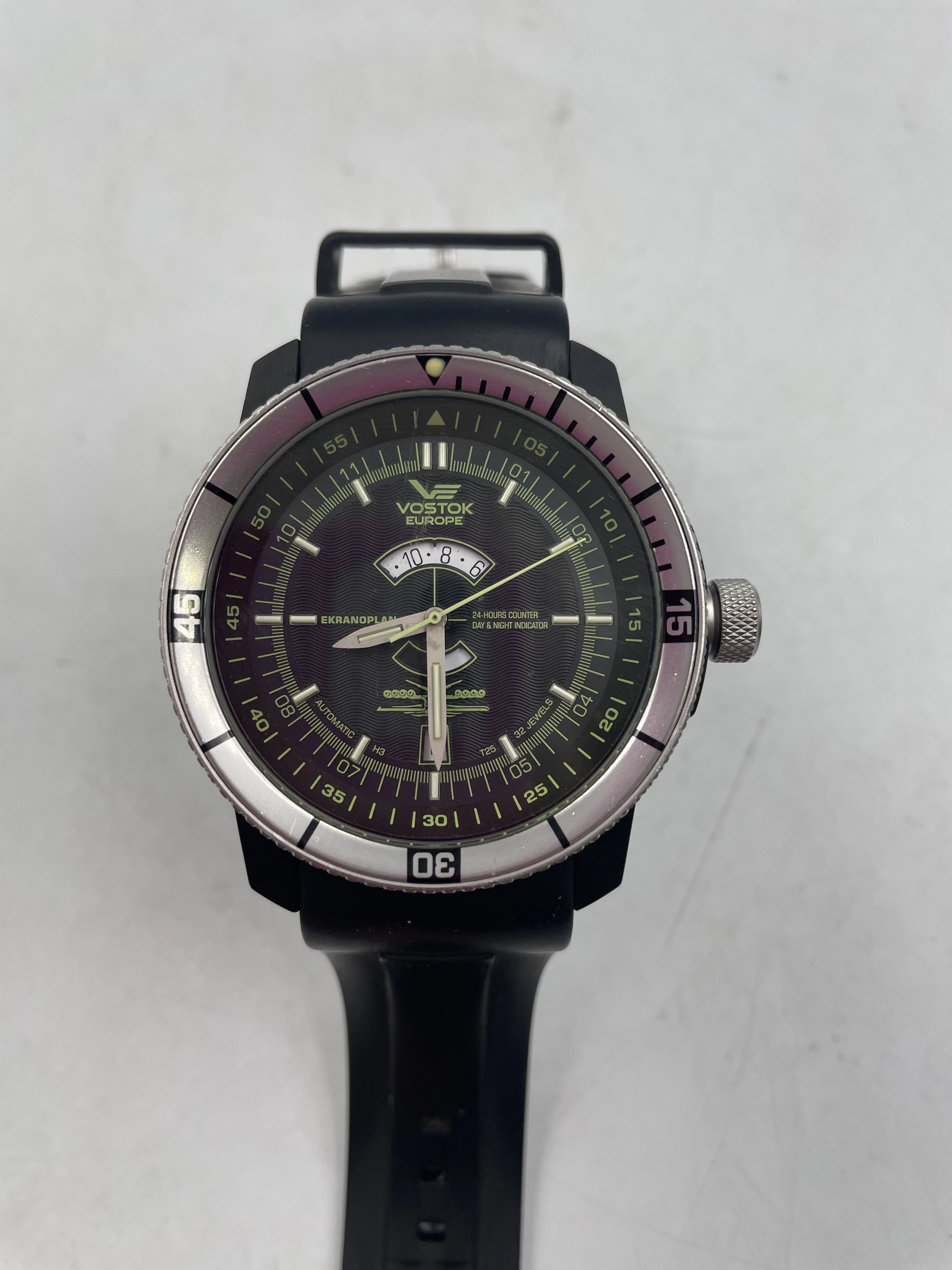 vostok-europe-caspian-sea-monster-chopina-2-katowice