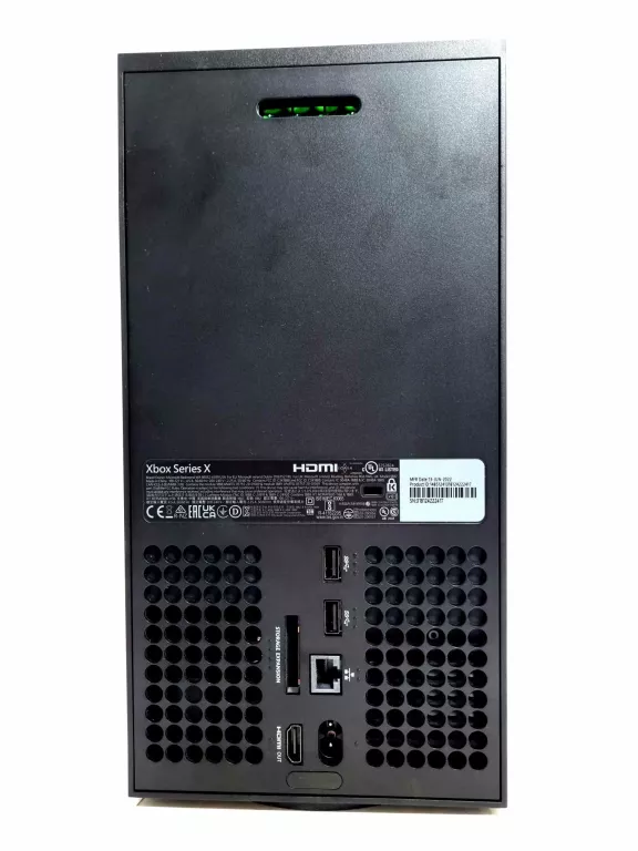 KONSOLA XBOX SERIES X BEZ PADA OKABLOWANIE