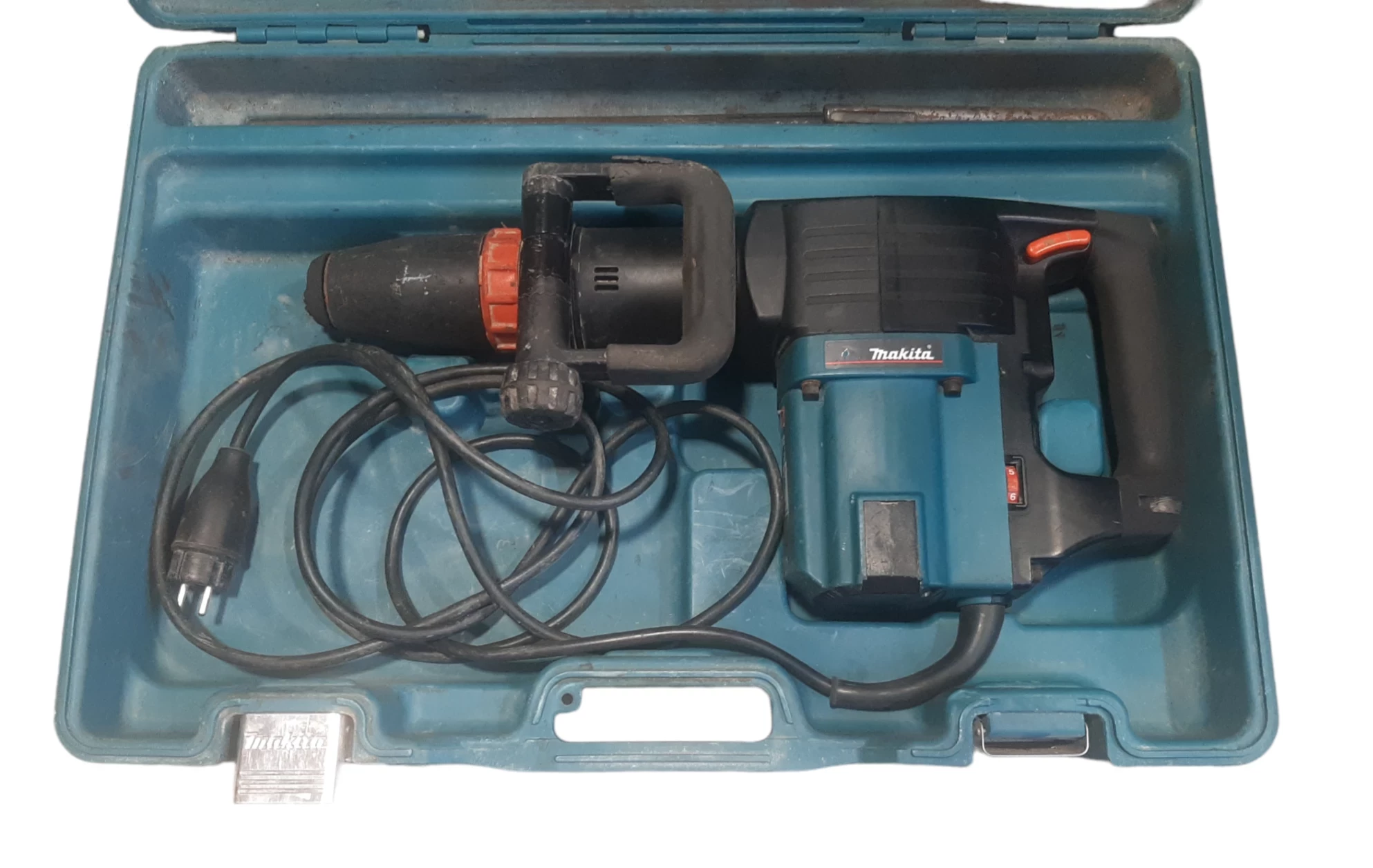 mlot-udarowy-makita-hm1202c-walizka-stan-uzywany